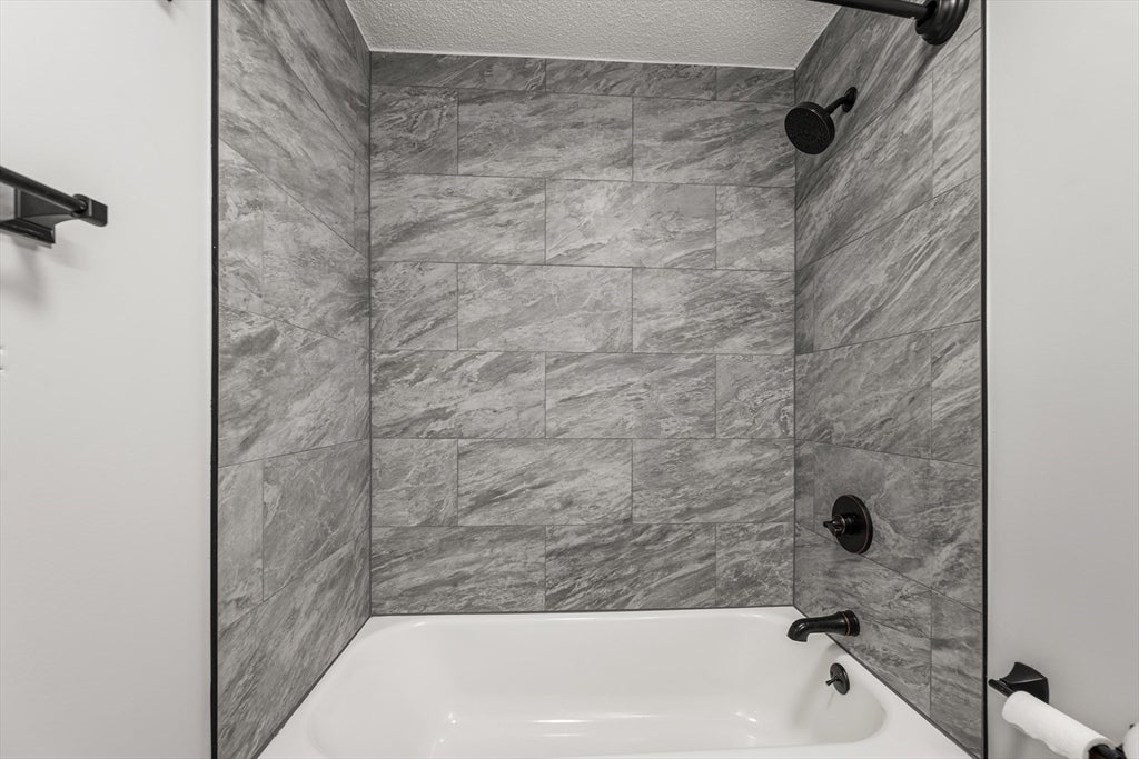 345 Pawtucket Blvd #14, Lowell, MA, 345 Pawtucket Blvd #14, Lowell, MA Photo #24