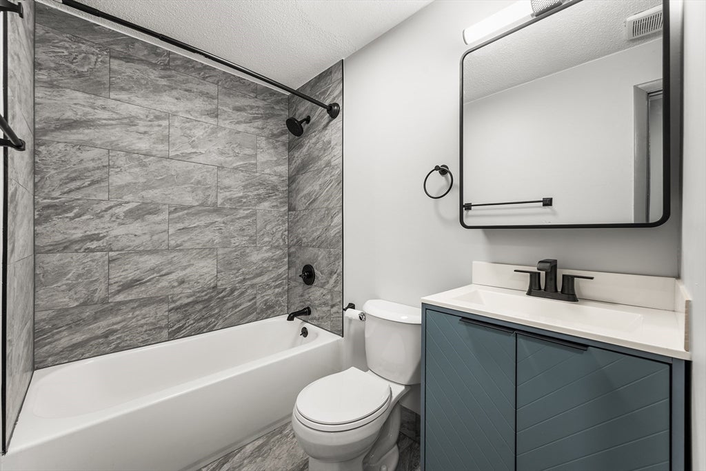 345 Pawtucket Blvd #14, Lowell, MA, 345 Pawtucket Blvd #14, Lowell, MA Photo #22