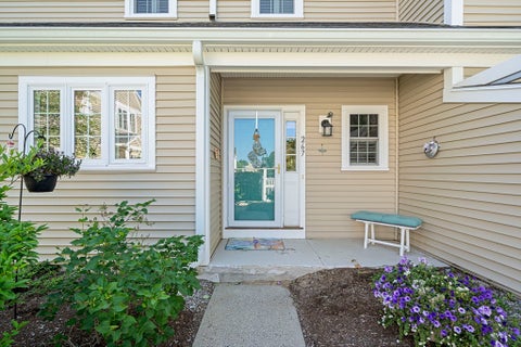 Photo of 267 Allerton Commons Ln #267, Braintree, MA 02184 (MLS # 73532280)