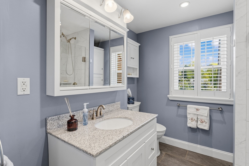 11 Highland Ave, Groveland, MA Photo #33