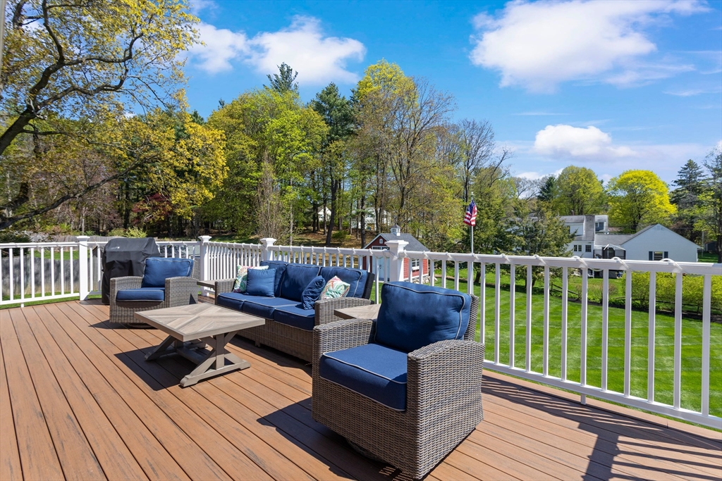 11 Highland Ave, Groveland, MA Photo #6