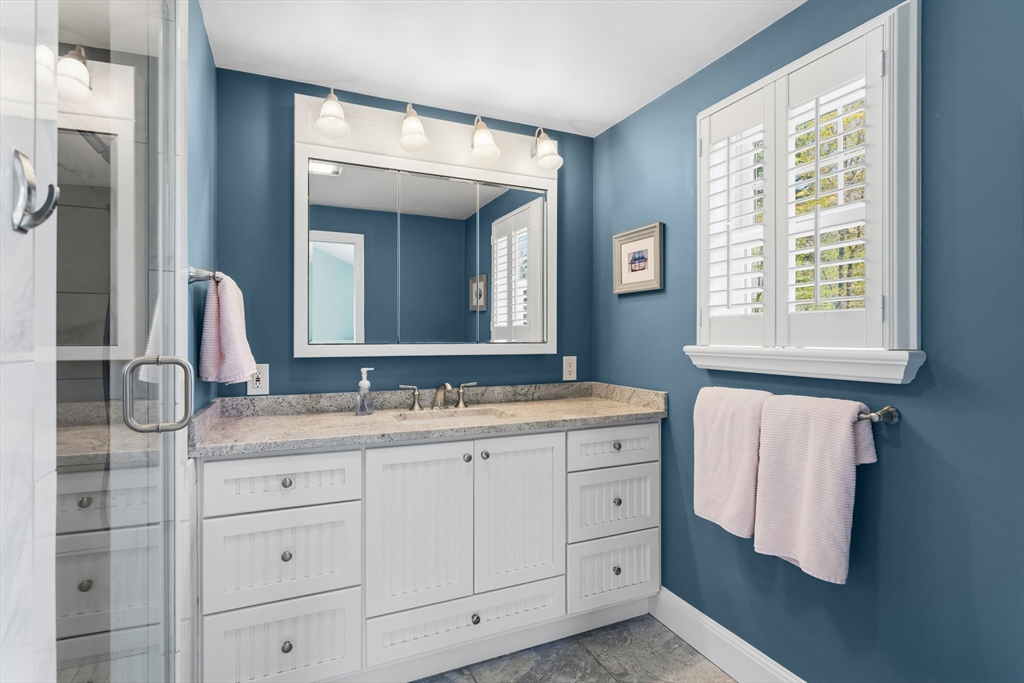 11 Highland Ave, Groveland, MA Photo #29