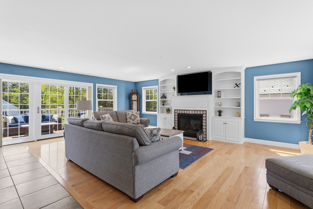 11 Highland Ave, Groveland, MA Photo #14