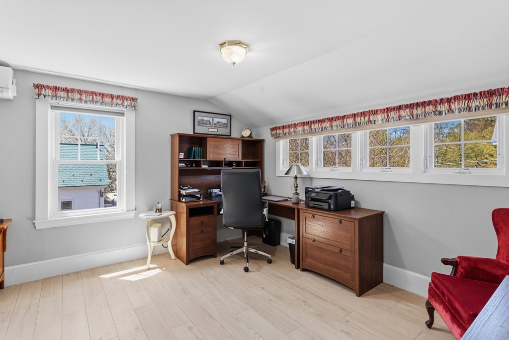 11 Highland Ave, Groveland, MA Photo #37