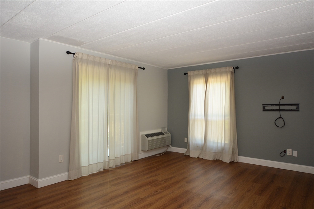 147 Turner Road 106