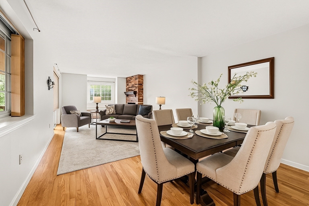 33 Country Club Ln D