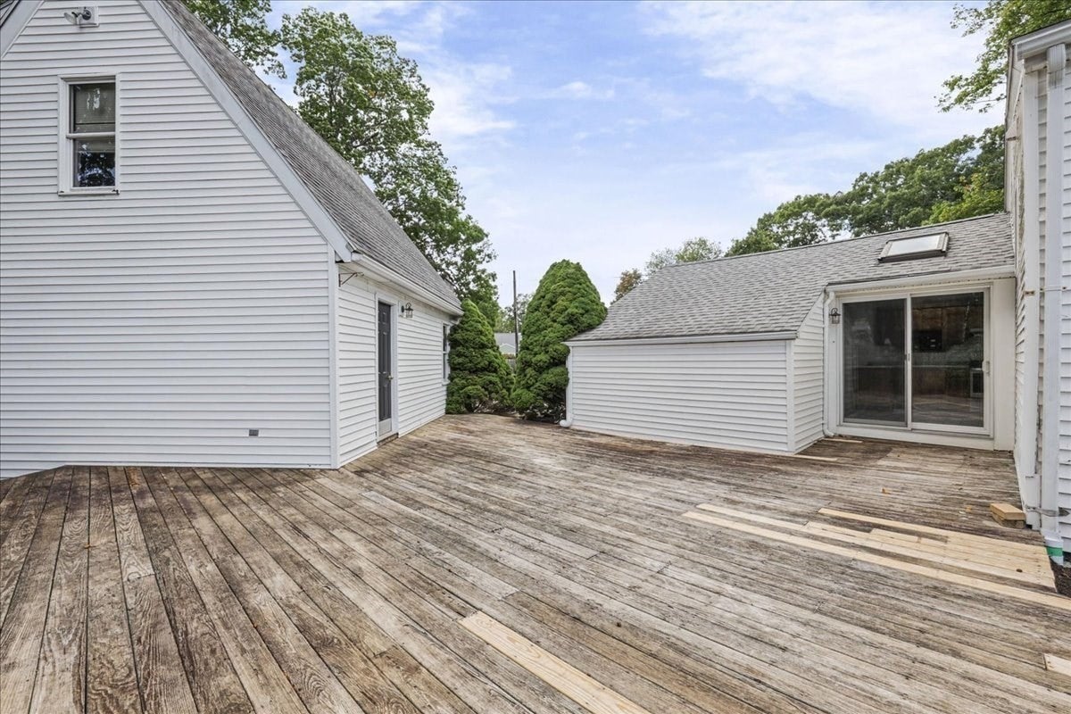 29 Bonneau Street, North Attleboro, MA Photo #28