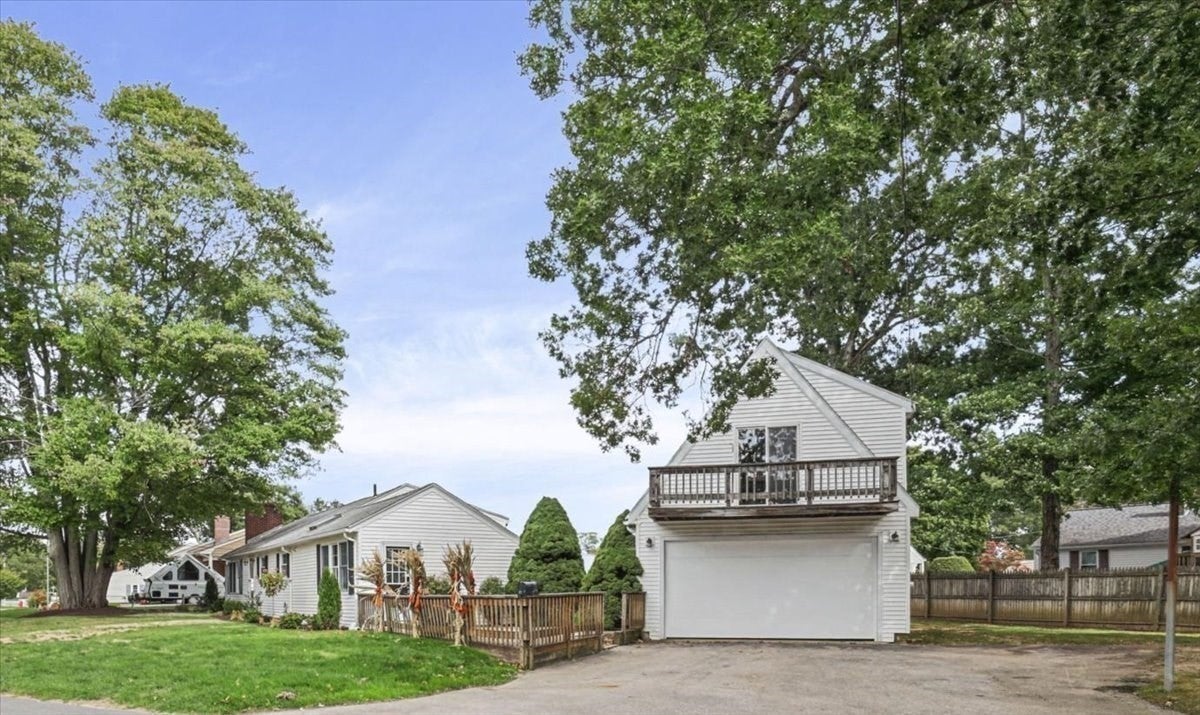 29 Bonneau Street, North Attleboro, MA Photo #34