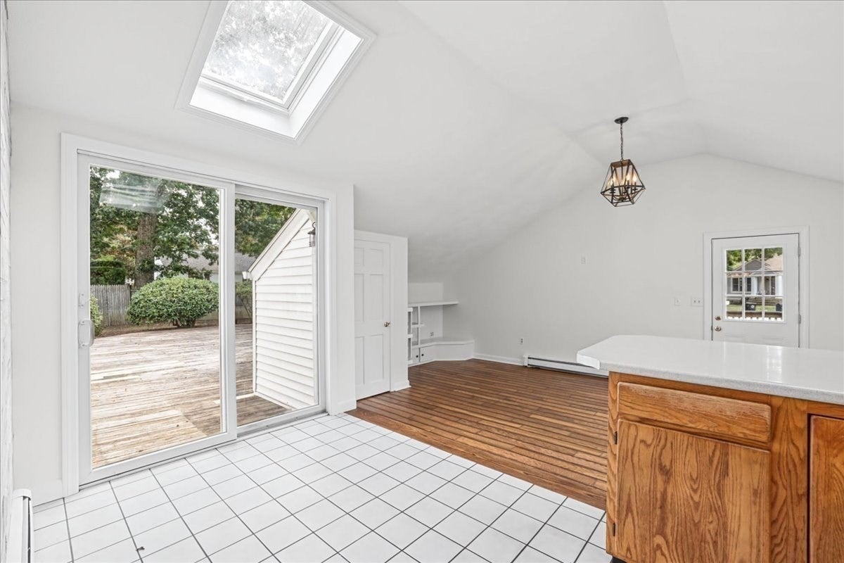 29 Bonneau Street, North Attleboro, MA Photo #12