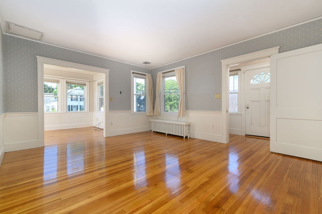 7 Mount Vernon Rd E
