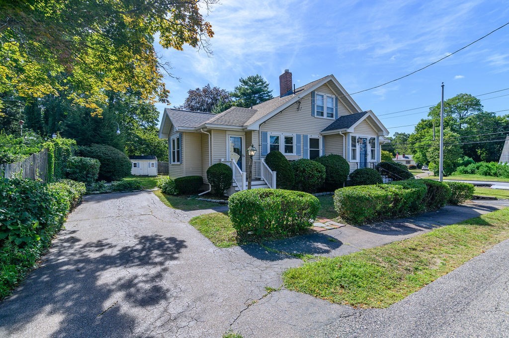 7 Mount Vernon Rd E