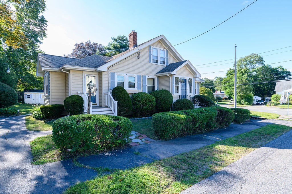 7 Mount Vernon Rd E