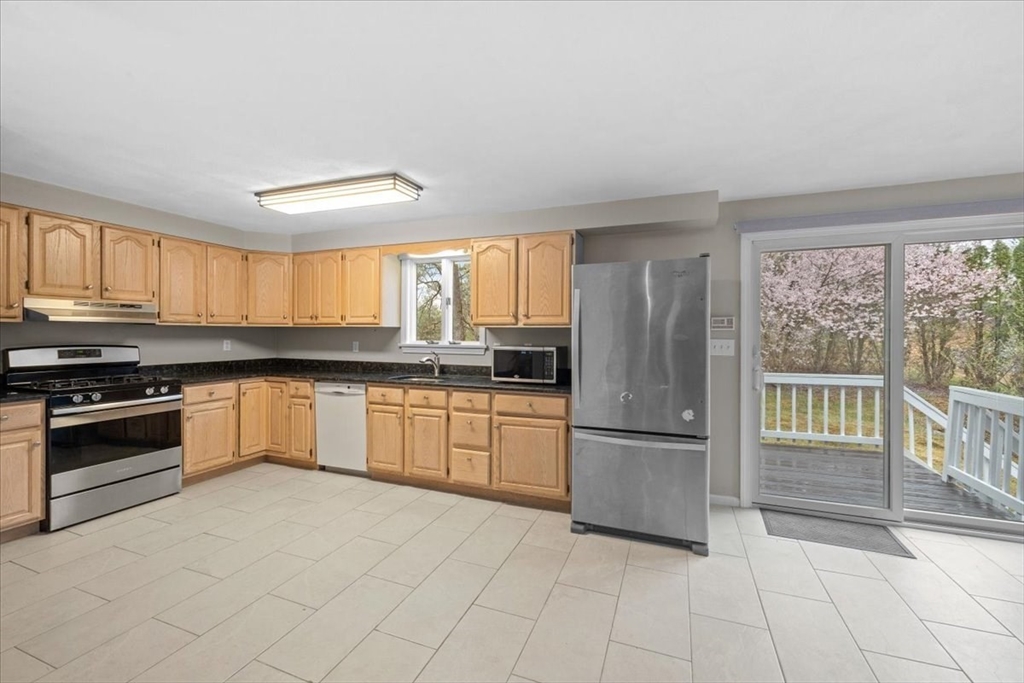 4 Treasure Hill Rd