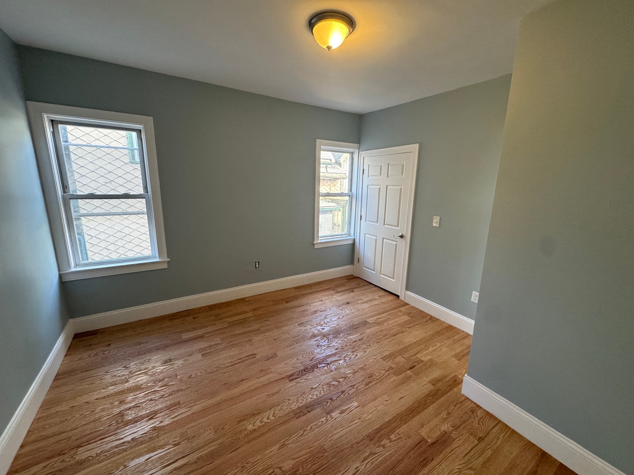 13 Spring St #2, Somerville, MA Photo #4