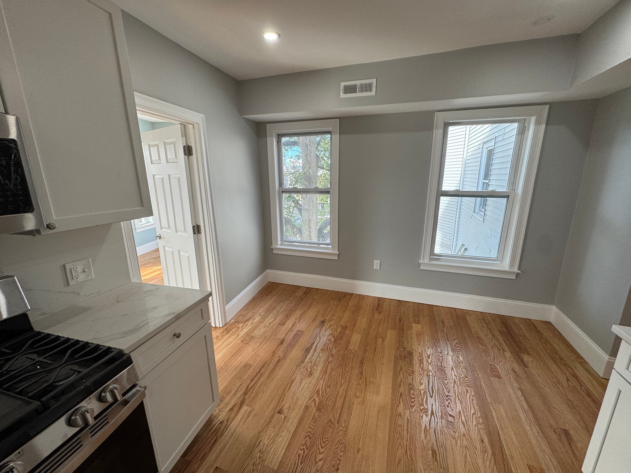 13 Spring St #2, Somerville, MA Photo #14