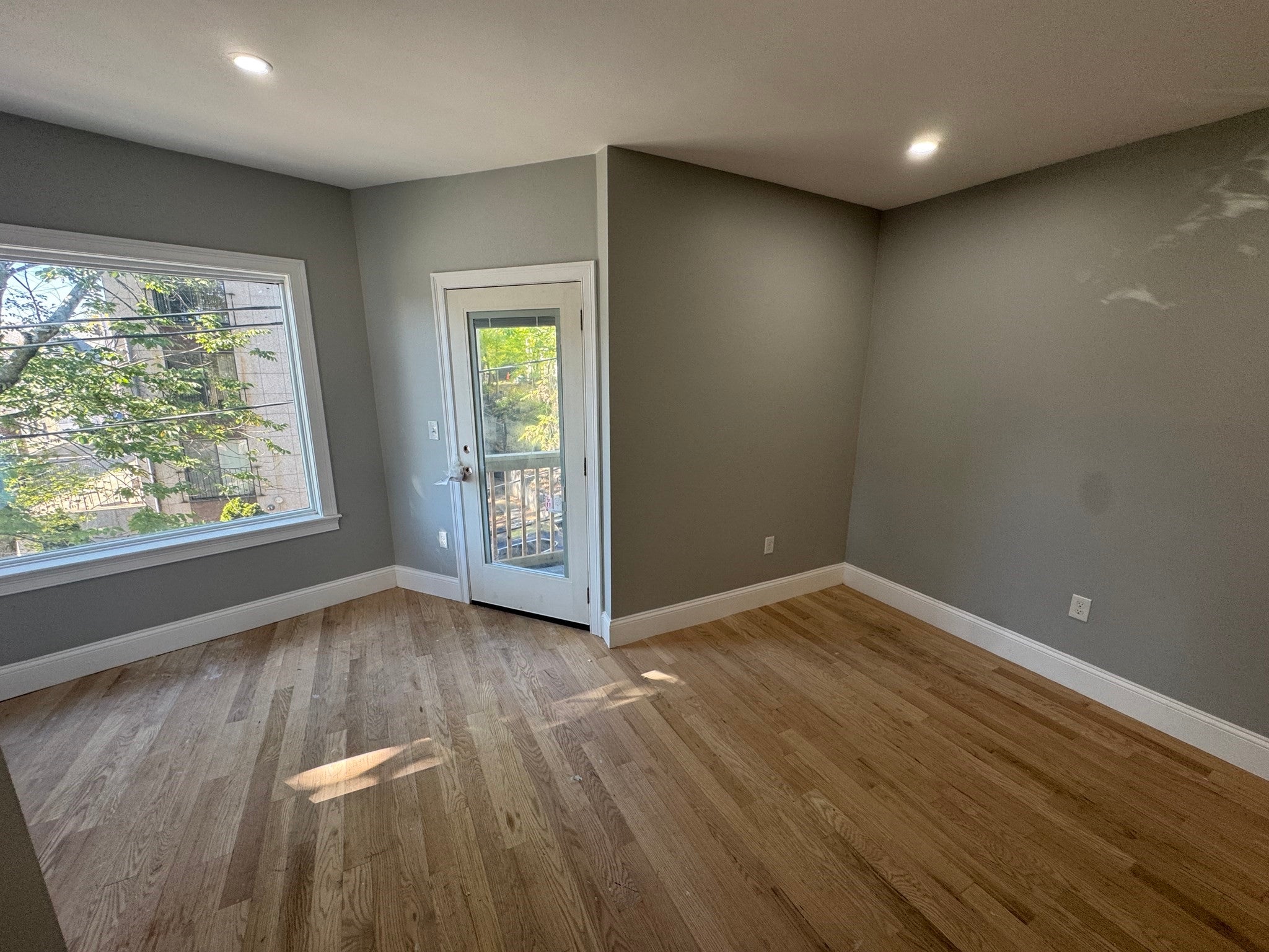 13 Spring St #2, Somerville, MA Photo #2
