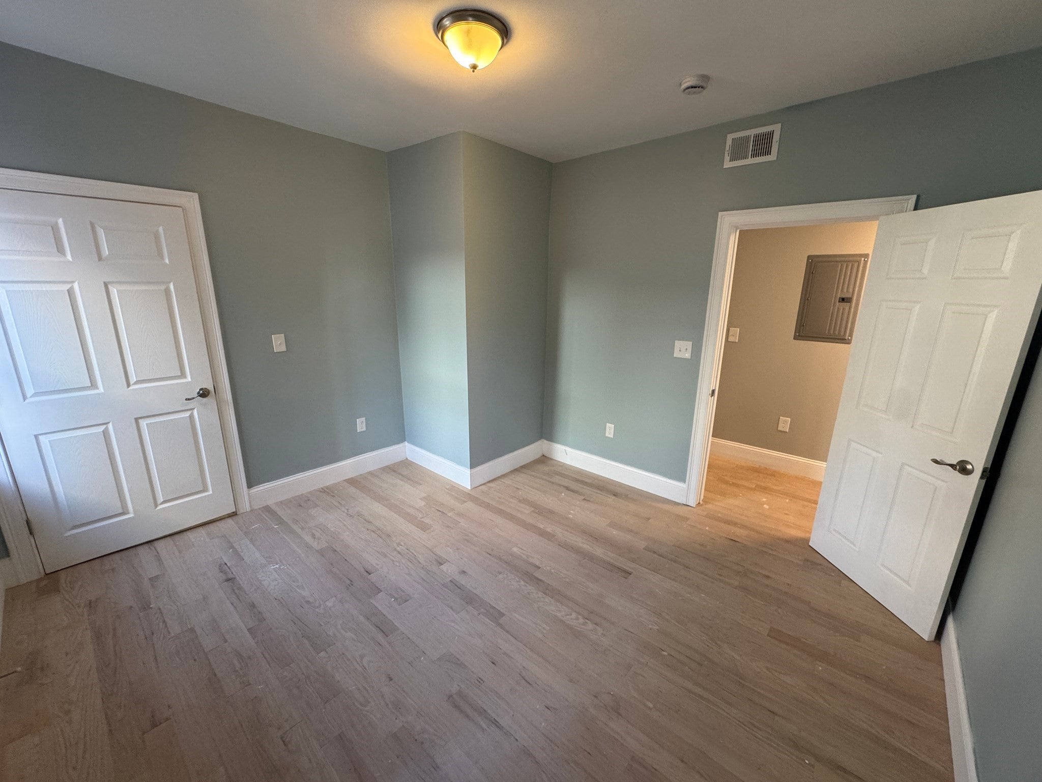 13 Spring St #2, Somerville, MA Photo #7