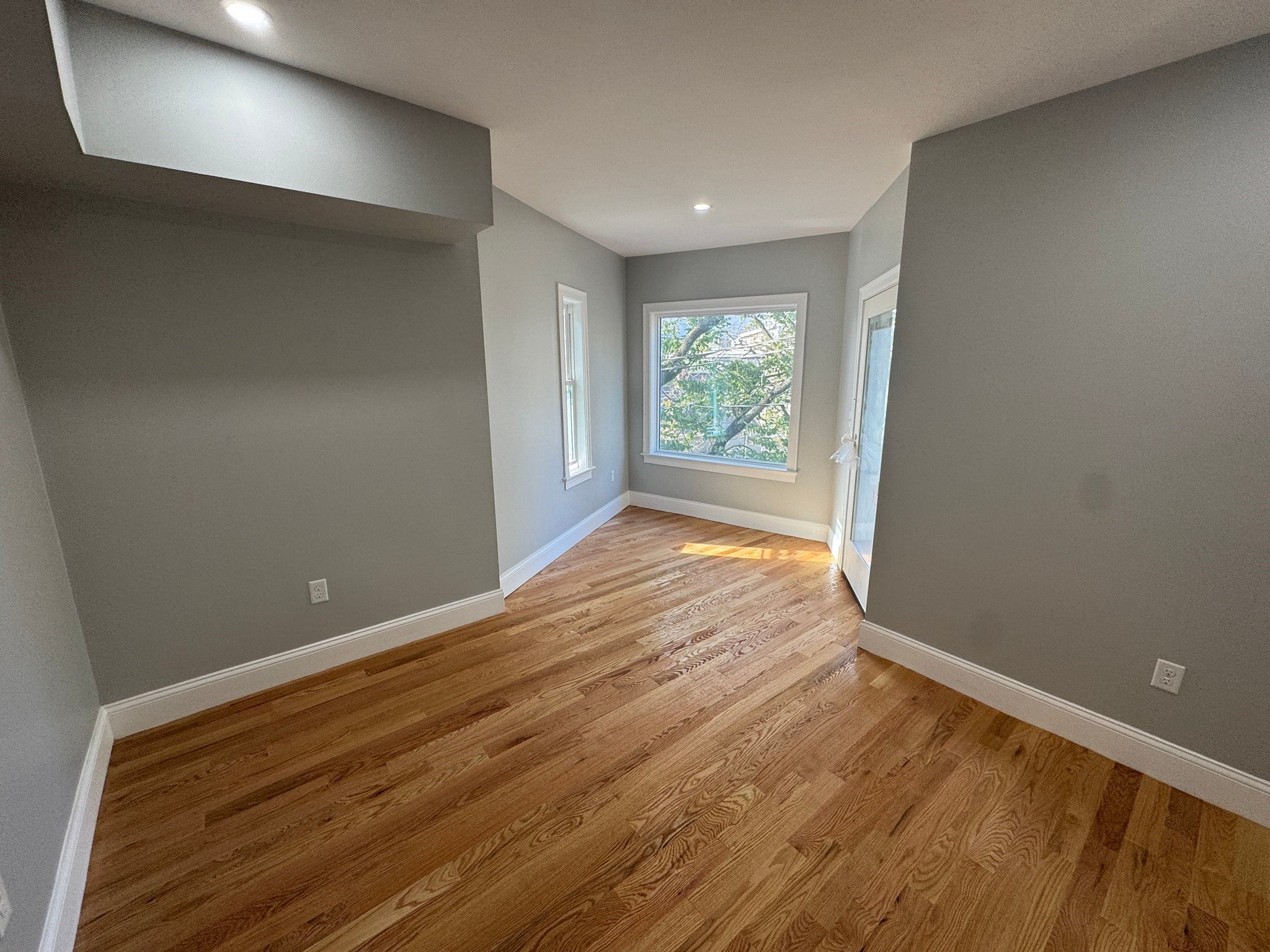 Photo of 13 Spring St, Somerville, MA