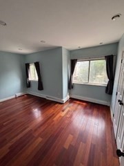 5 Prescott St B