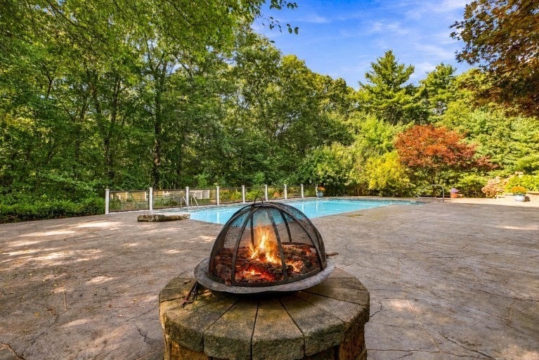 30 Juniper Rd, Upton, MA, 30 Juniper Rd, Upton, MA Photo #34