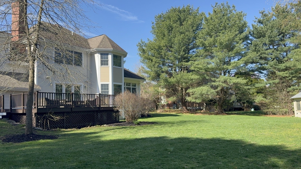 845 Emerson Gardens