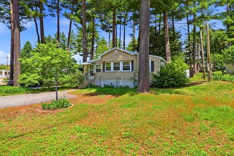 Photo of 281 Chauncey Walker Street #86B, Belchertown, MA 01007 (MLS # 73526819)