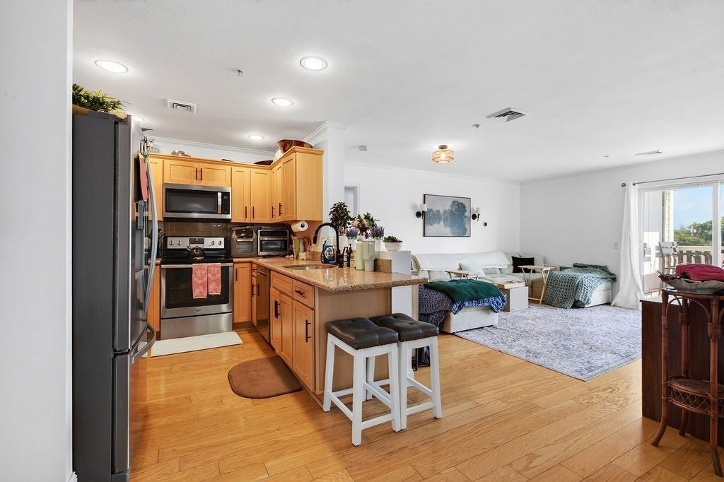 360 Revere Beach Blvd #217, Revere, MA Photo #13
