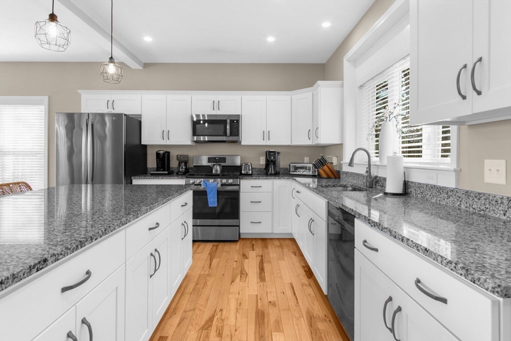 137 Sandy Beach Rd