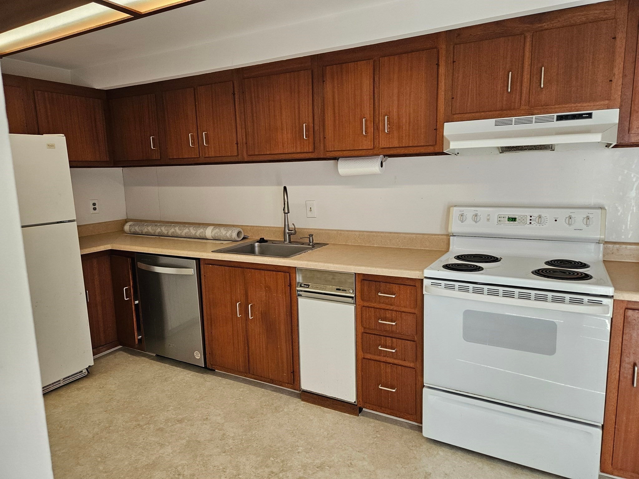 604 Old Stone Brook #4, Acton, MA, 604 Old Stone Brook #4, Acton, MA Photo #2