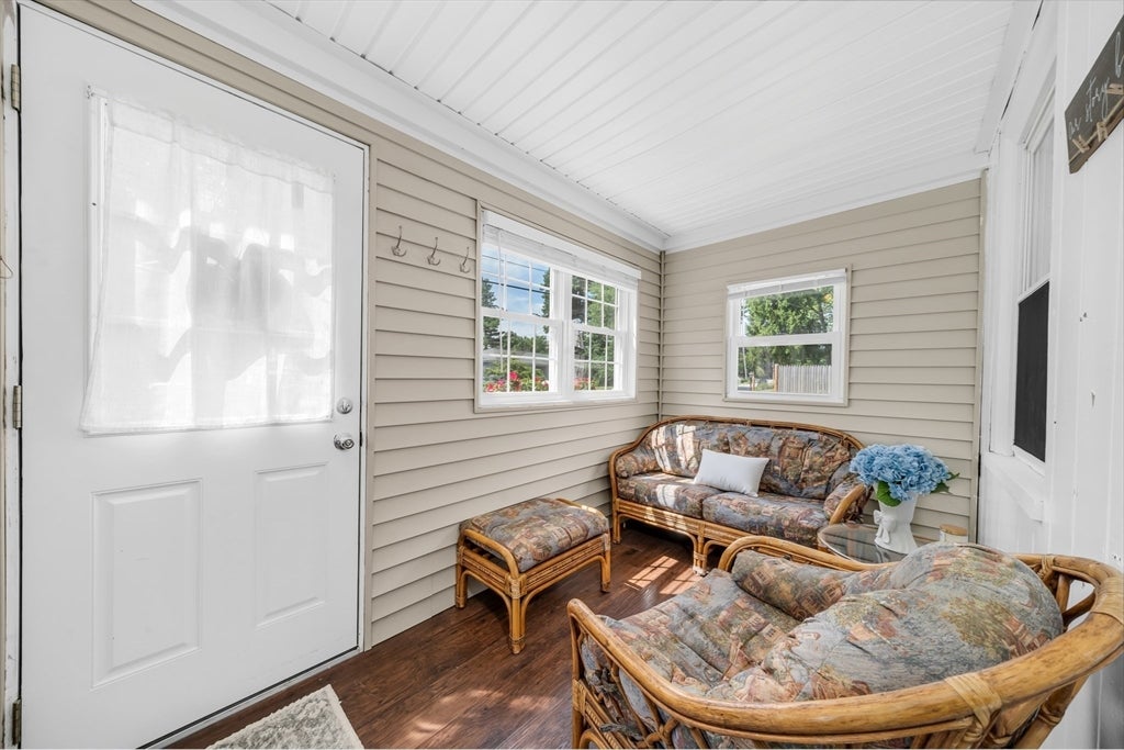 75 Norwood Ave, Leominster, MA, 75 Norwood Ave, Leominster, MA Photo #9