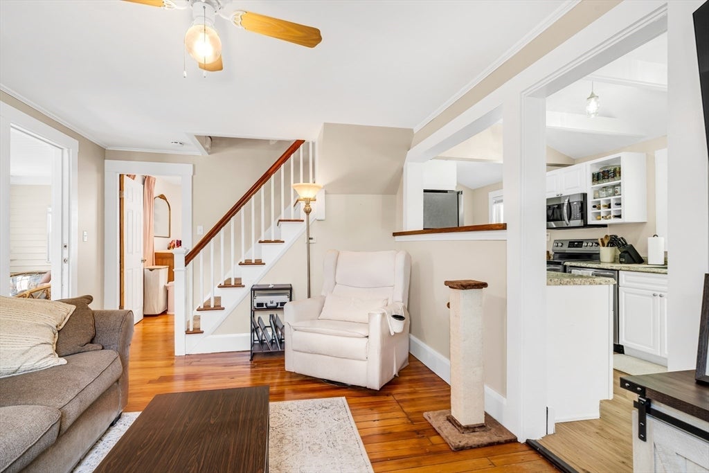 75 Norwood Ave, Leominster, MA, 75 Norwood Ave, Leominster, MA Photo #4