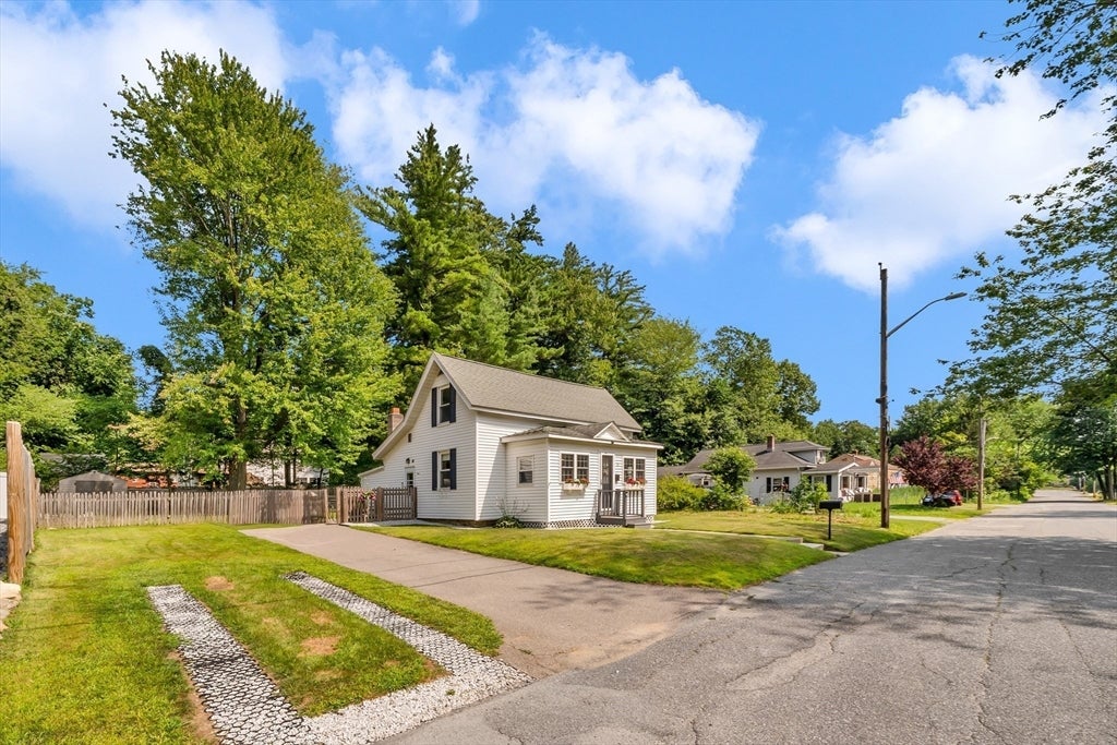 75 Norwood Ave, Leominster, MA, 75 Norwood Ave, Leominster, MA Photo #3