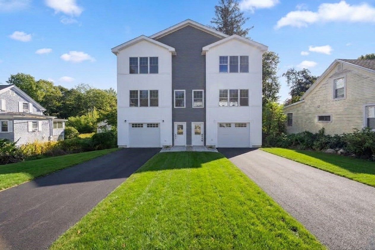 17 Crosby St #B, Webster, MA, 17 Crosby St #B, Webster, MA Photo #1