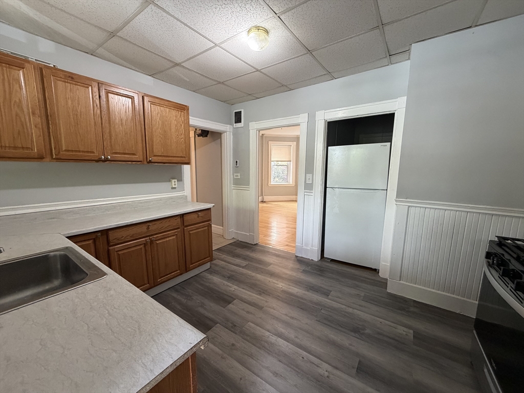 15 Lynde St 5
