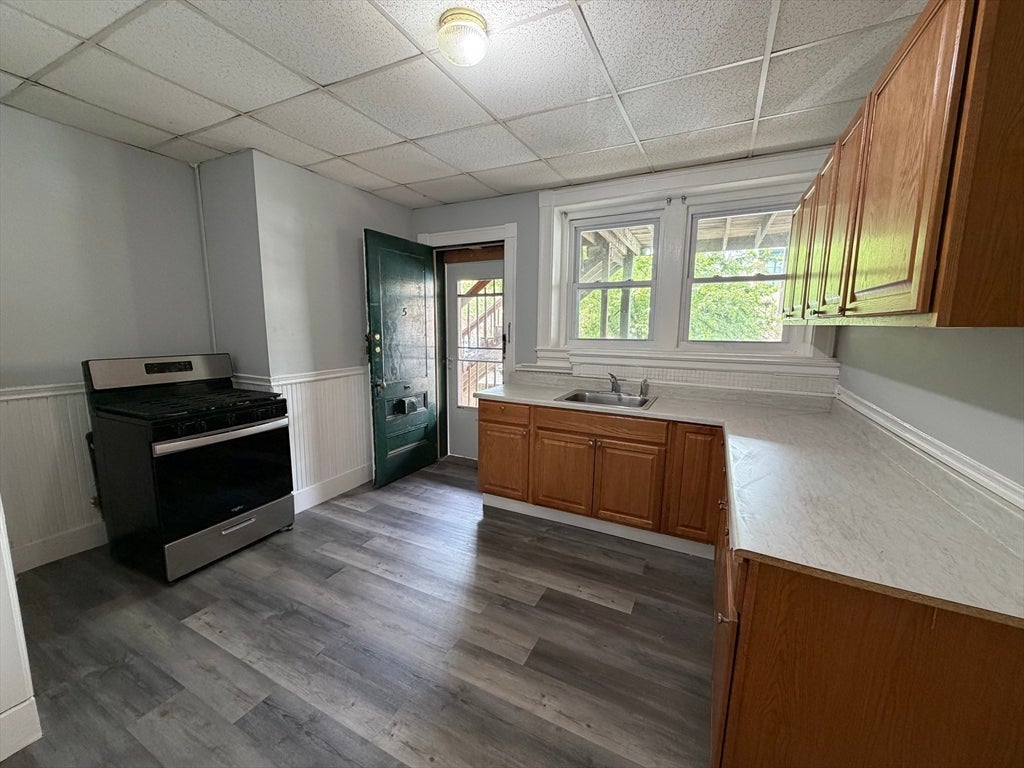 15 Lynde St 5