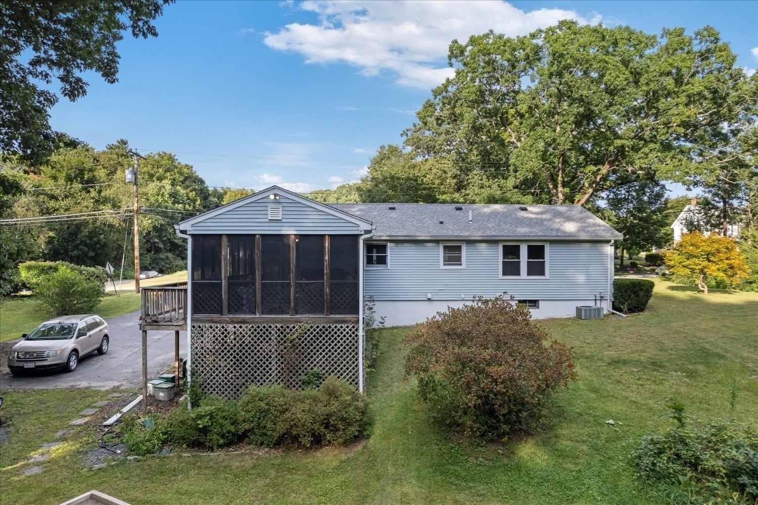 141 Elm St, Blackstone, MA, 141 Elm St, Blackstone, MA Photo #6