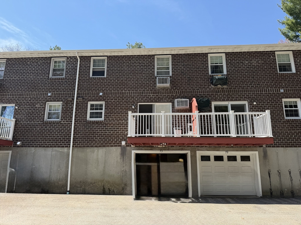 79 Oakridge Dr. 79