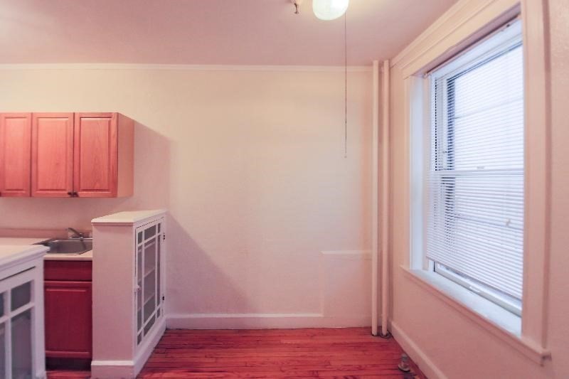 115 Peterborough St 6