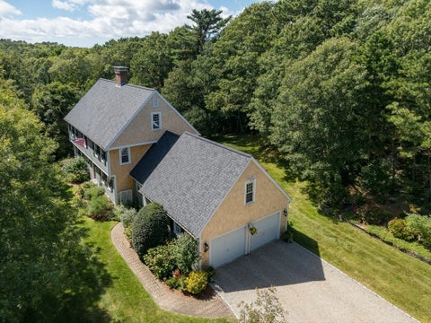 Photo of 9 Fairfield Dr, Sandwich, MA 02537 (MLS # 73552318)