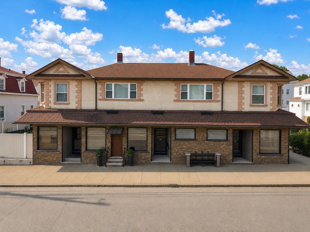 483-491 Brayton Ave, Fall River, MA, 483-491 Brayton Ave, Fall River, MA Photo #1