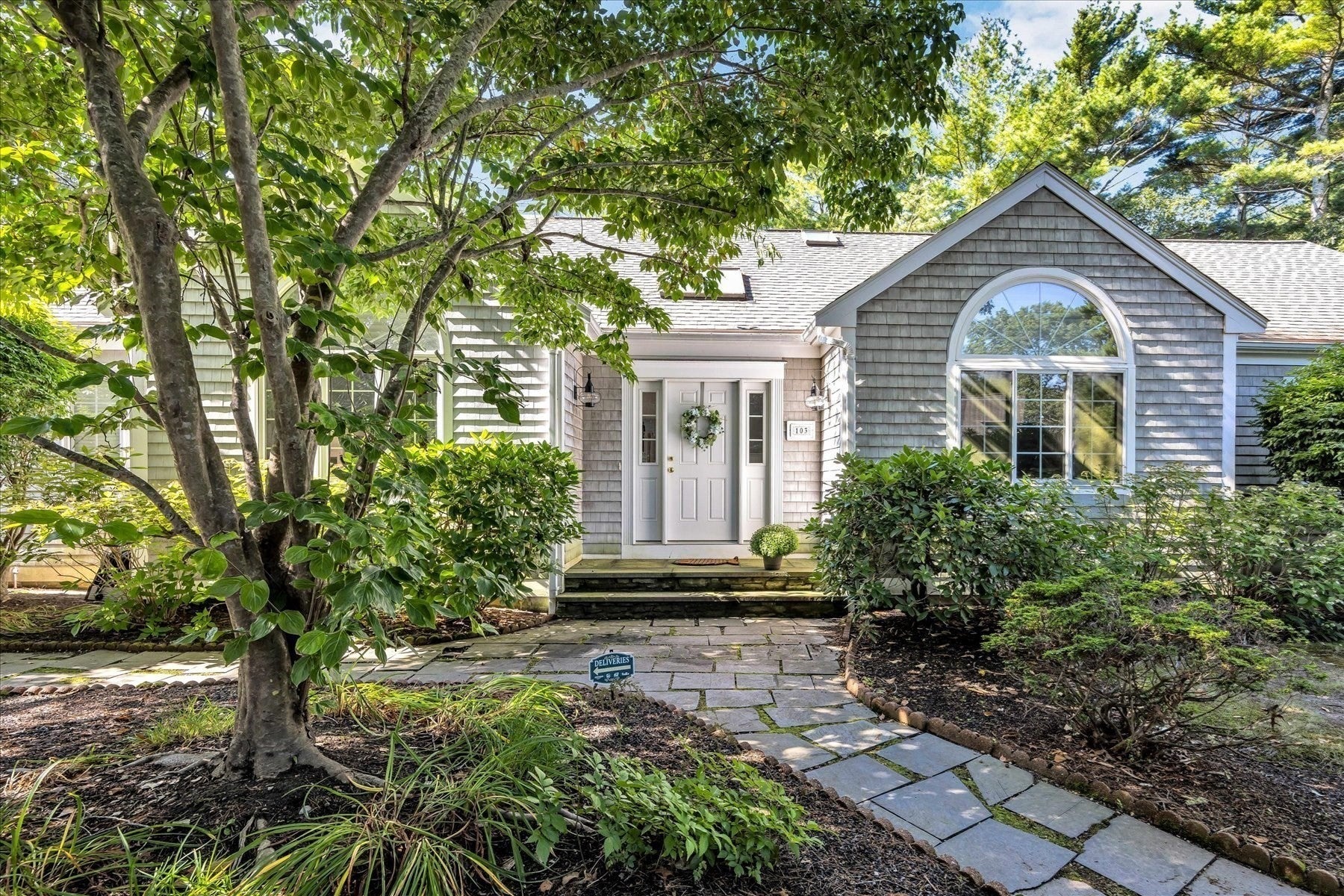 103 Sandcastle Dr, Falmouth, MA, 103 Sandcastle Dr, Falmouth, MA Photo #6