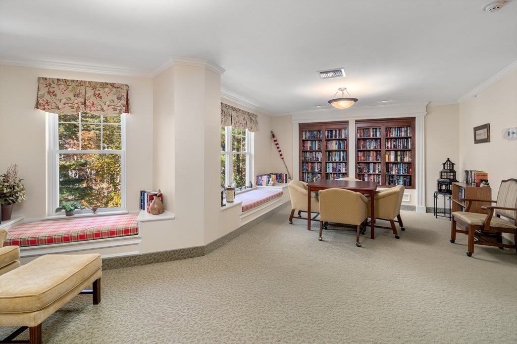 7 Crescent Way #319, Sturbridge, MA Photo #25