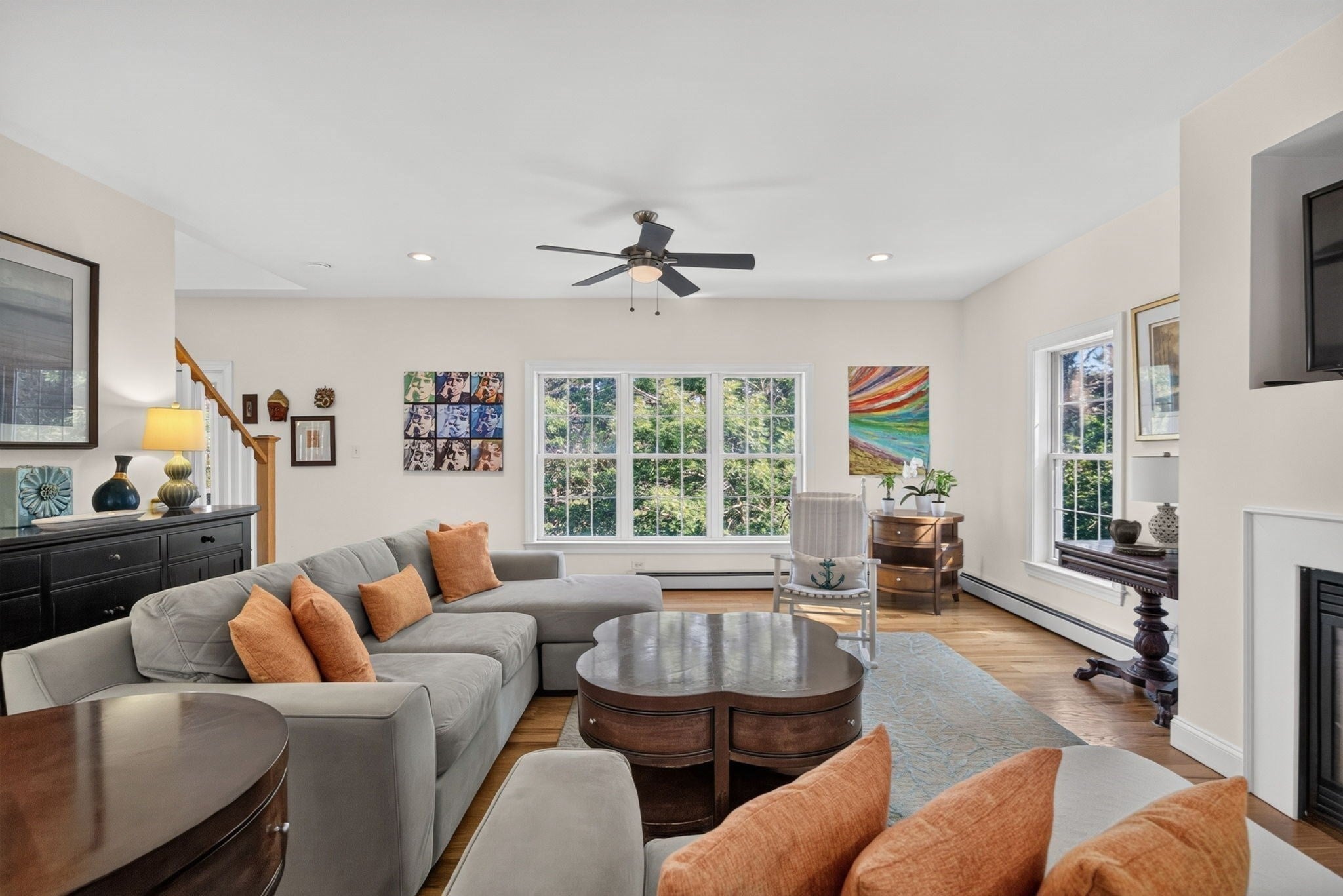 8 Leeward Passage