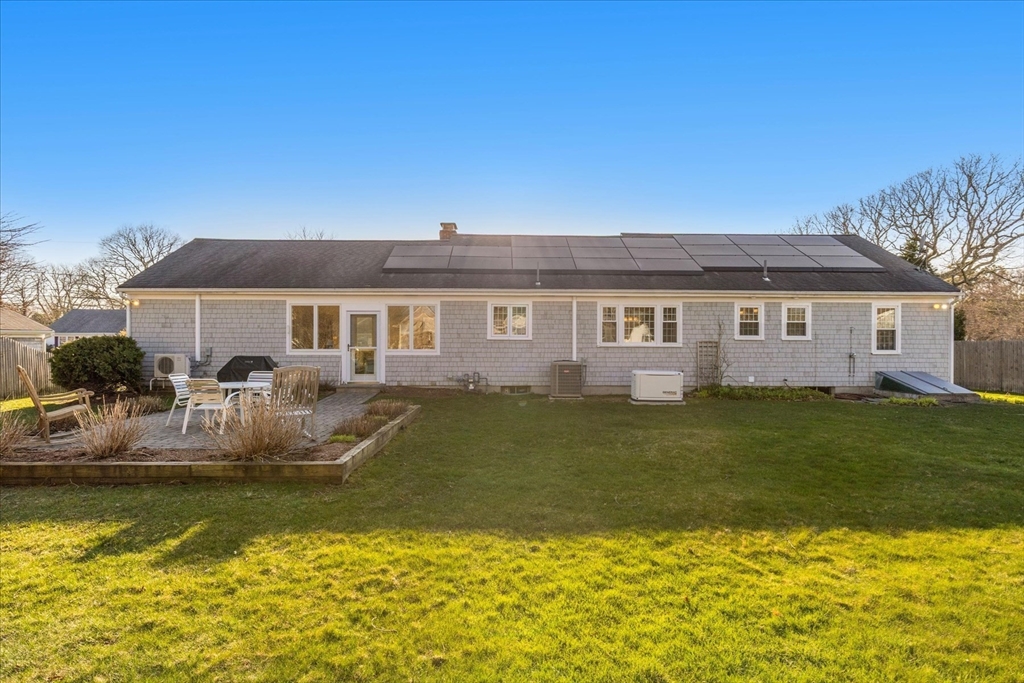 8 Captain Percival Rd