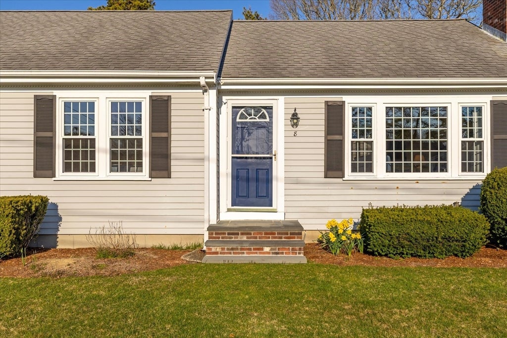 8 Captain Percival Rd