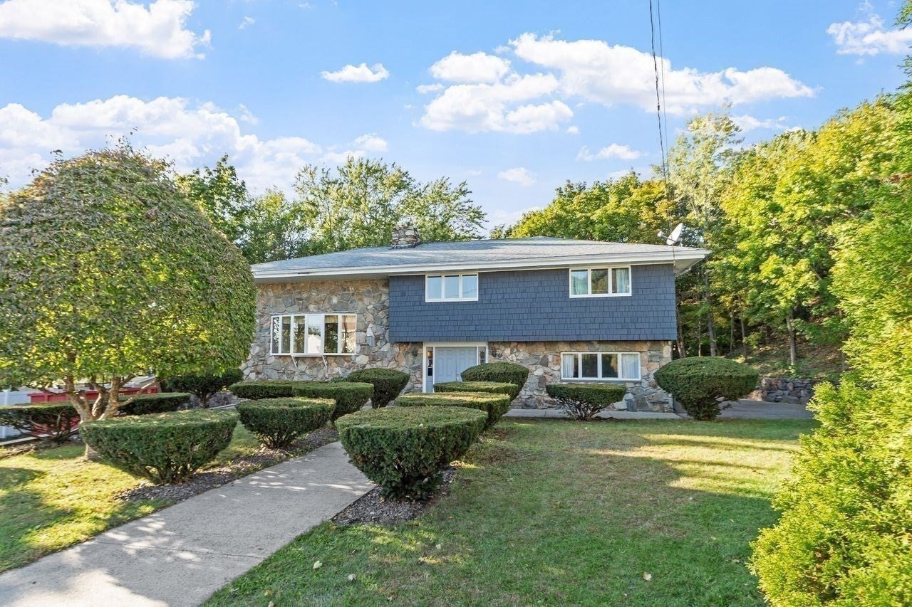 33 Cushman Terrace Not Ave, Revere, MA, 33 Cushman Terrace Not Ave, Revere, MA Photo #30