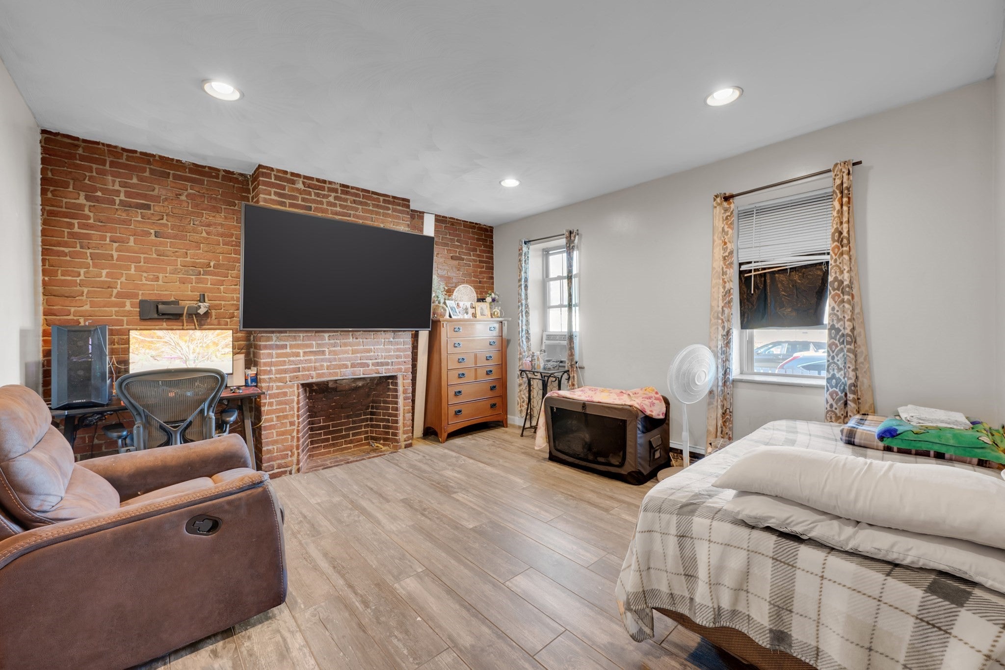 48 Union St