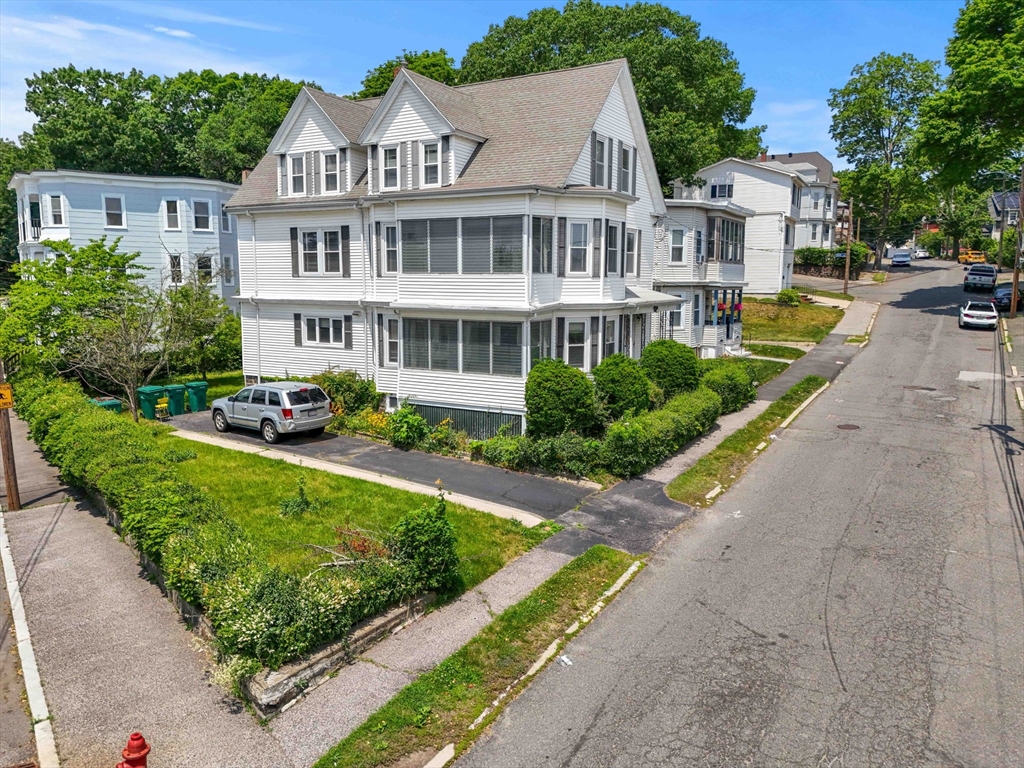 18 Raddin Grove