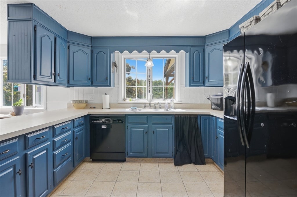 251 Mendon Street, Blackstone, MA, 251 Mendon Street, Blackstone, MA Photo #9