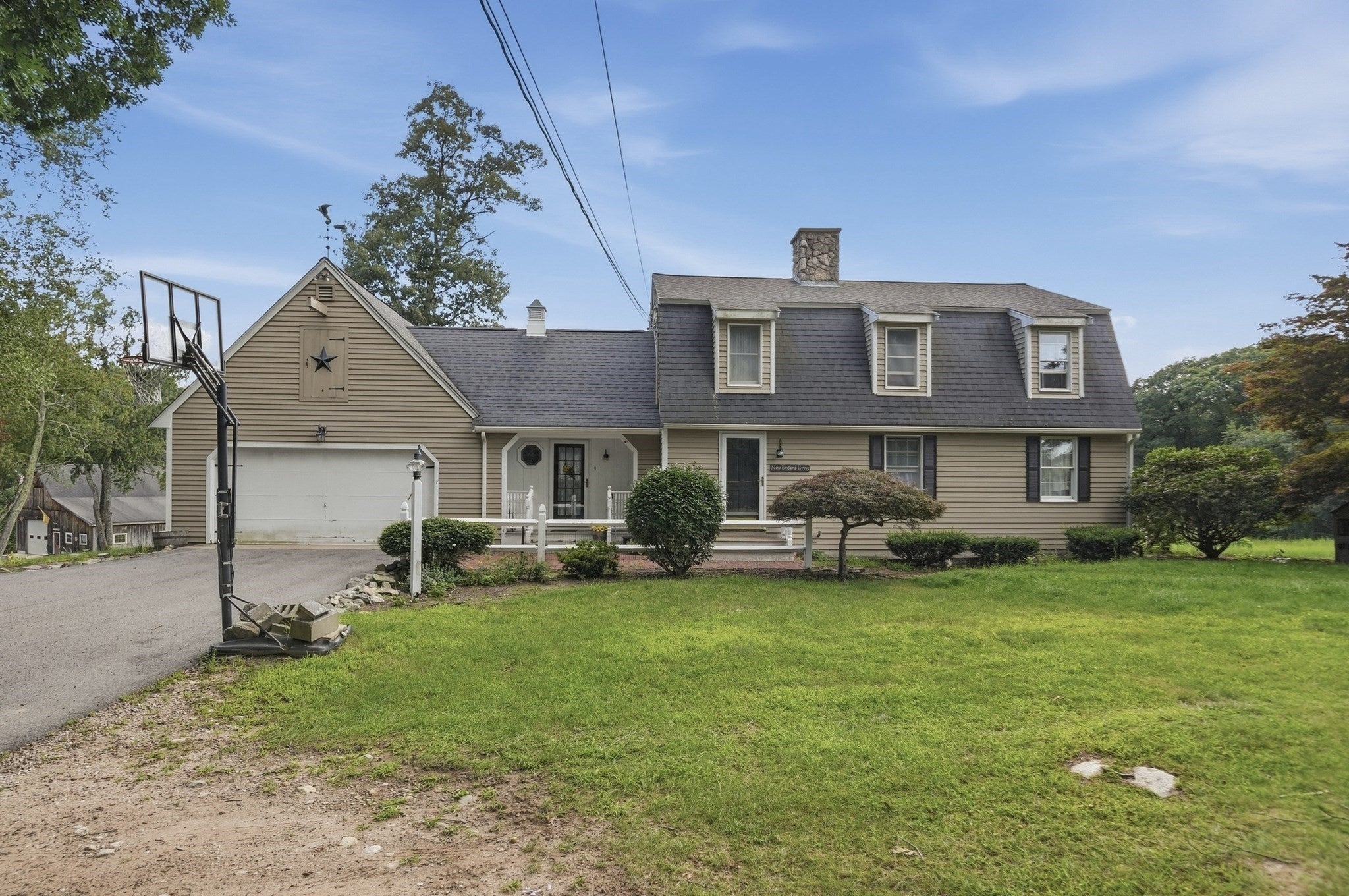 251 Mendon Street